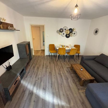 Apartment Ela, Kostrena Rijeka 外观 照片