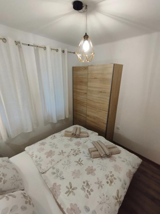Apartment Ela, Kostrena Rijeka 外观 照片
