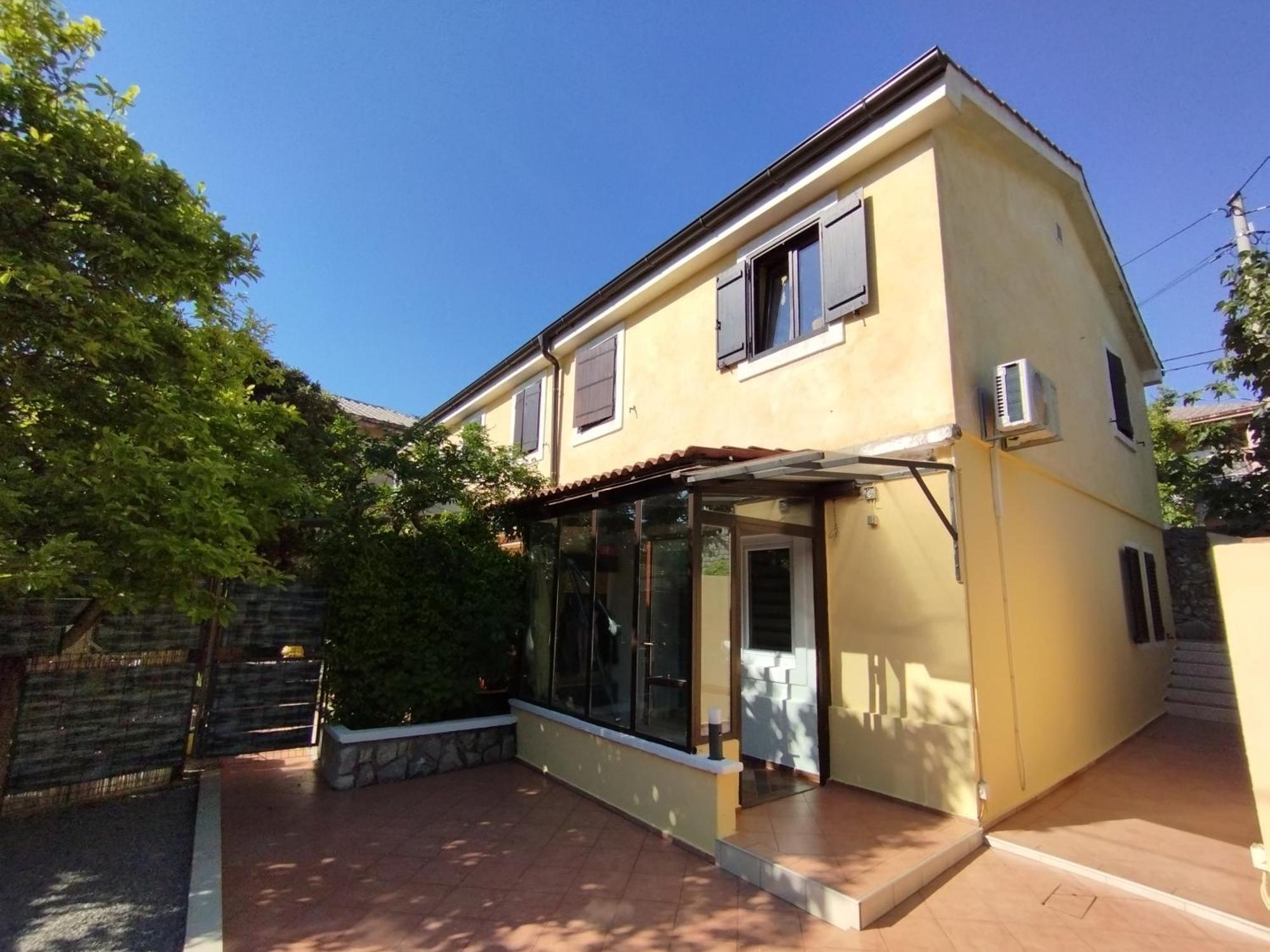 Apartment Ela, Kostrena Rijeka 外观 照片