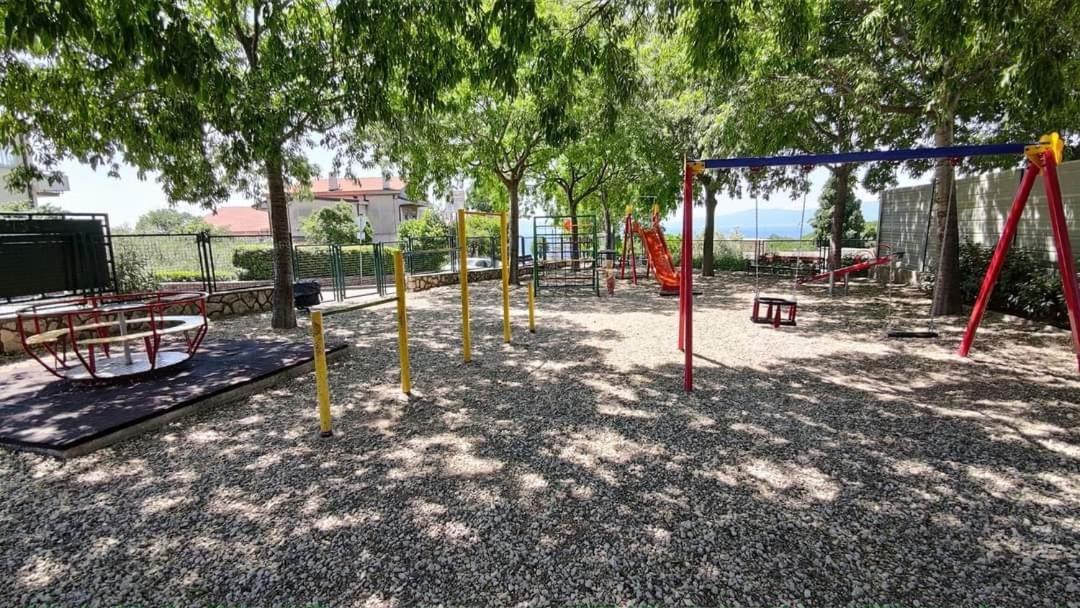 Apartment Ela, Kostrena Rijeka 外观 照片